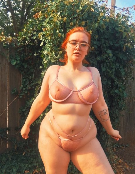 Allisonivyx model sex archive