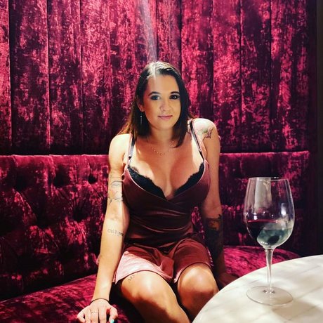 Madibabexxx model xxx photos