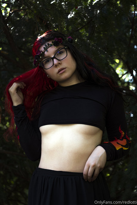 Lotti N pornstar art picture