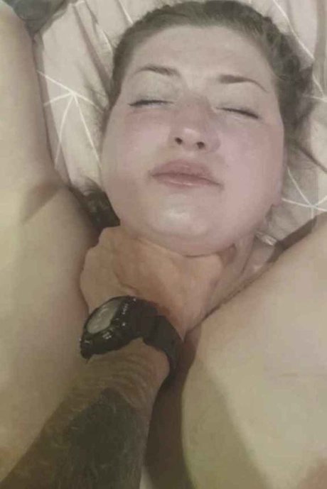 SlapperLaughs star beautiful pictures