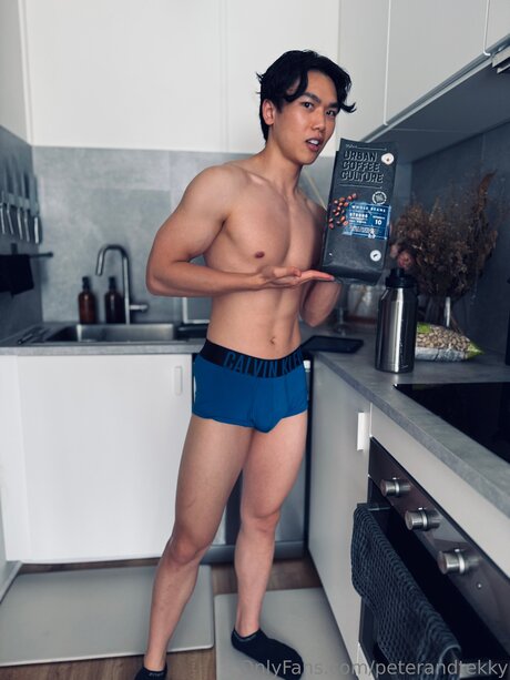 Peterandtekky perfect star galleries