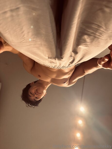 Peterandtekky thumbnail