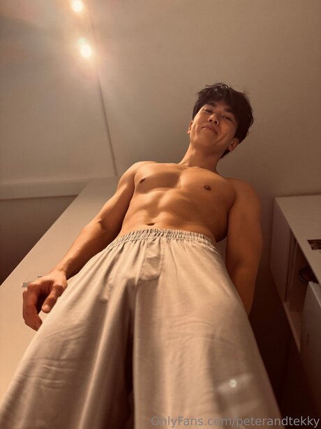 Peterandtekky star xxx gallery