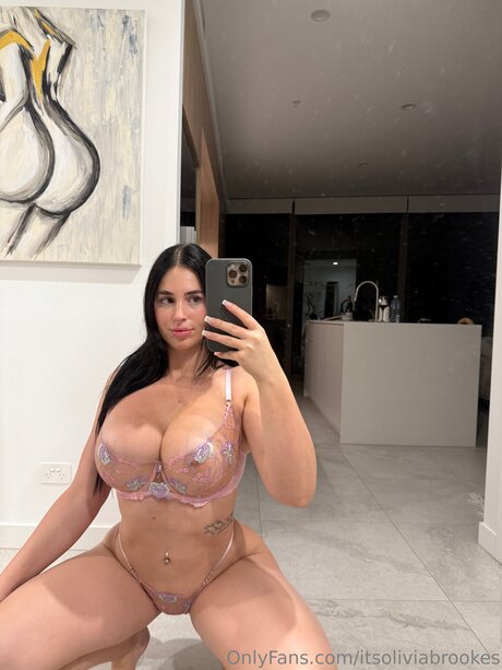 Oliviabrookess star beautiful pics