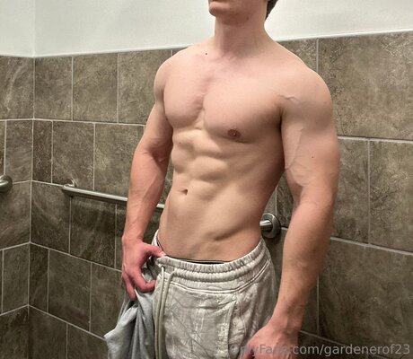 Gardenerof23 sex star img