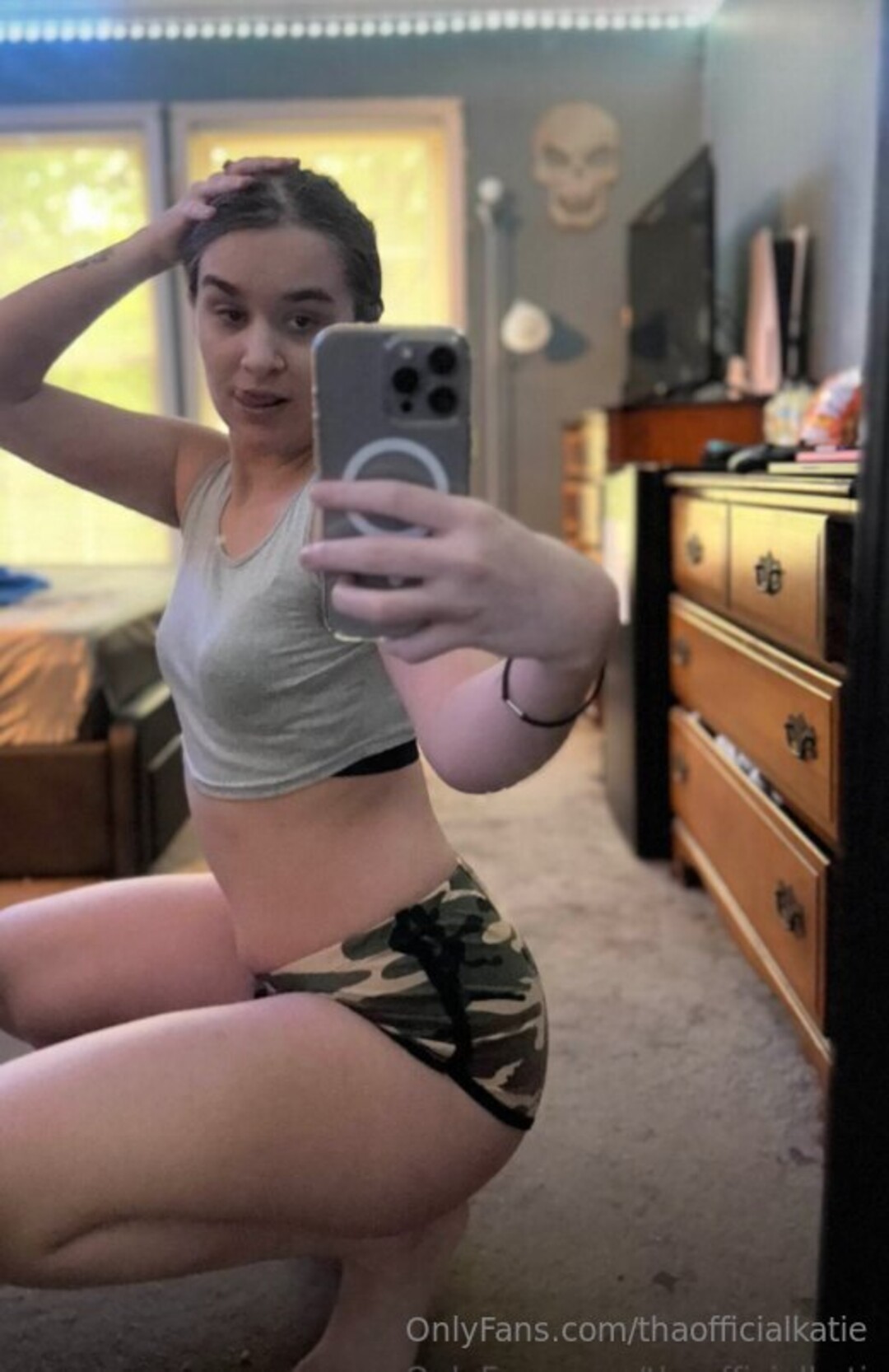 Thaofficialkatie sexy star photos