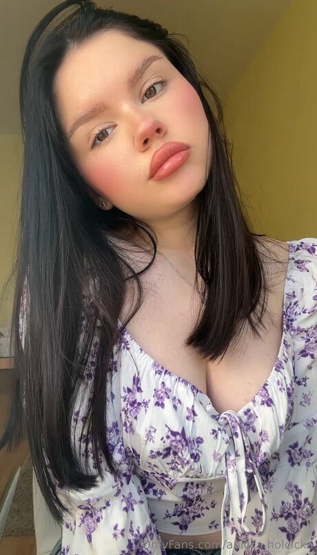 Anicka Holcicka pornstar exclusive picture