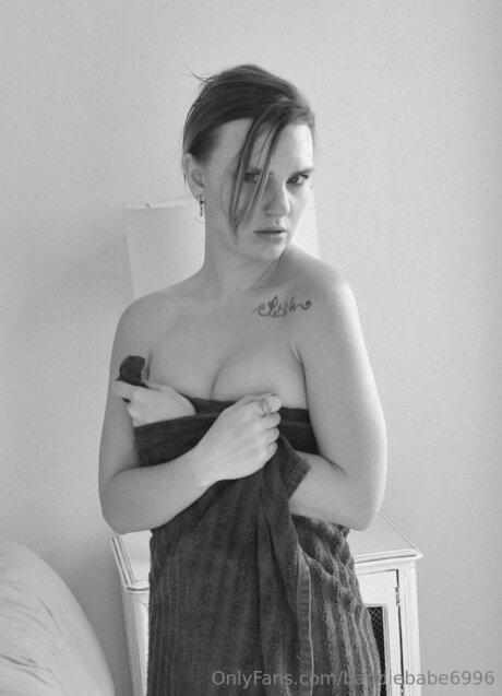 Baddiebabe6996 model perfect photos