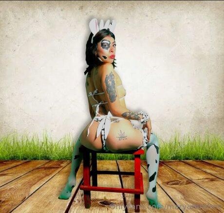 Mila Free hd pornstar img