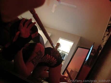 Grak Svbbvth xxx pornstar pictures