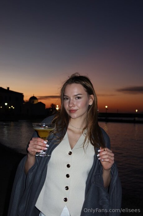 Elisees pornstar sex pictures