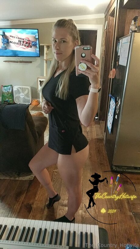 The Country Hotwife model exclusive photo