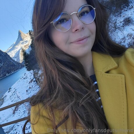 Onlyfansdeutschland star photos