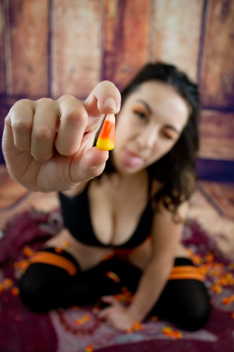 RhiCosplay model pretty picture