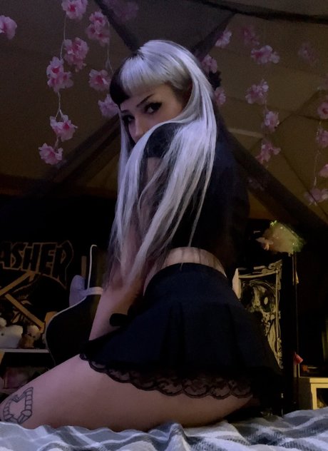 Evilgirll nice star archive