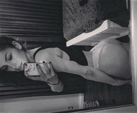 RachelLaurenGray model free galleries