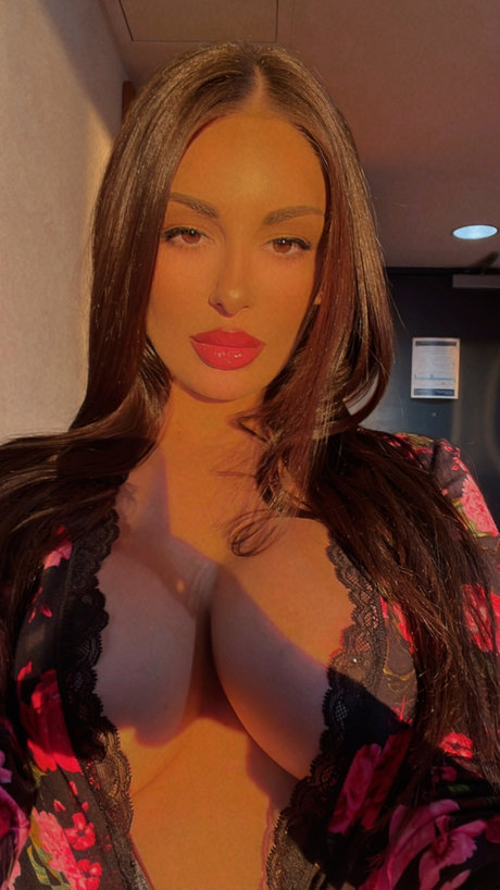 Risrose star sexy img