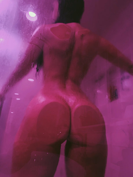 Risrose model sex gallery