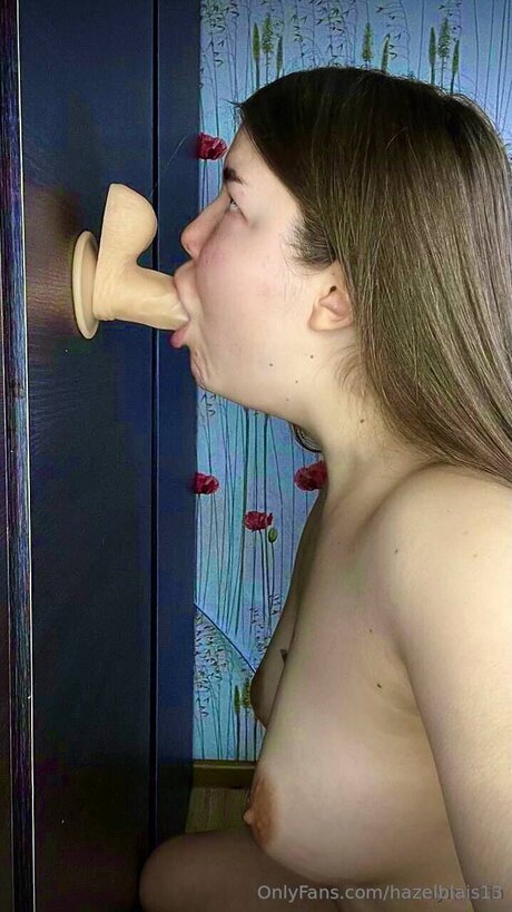 Hazelblais13 star pretty galleries