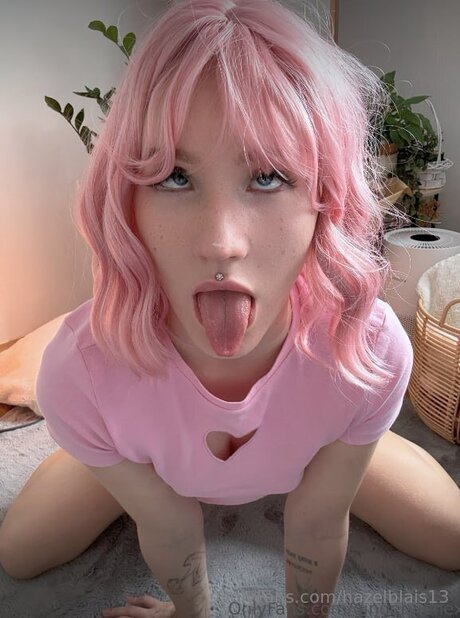 Hazelblais13 erotic star pictures