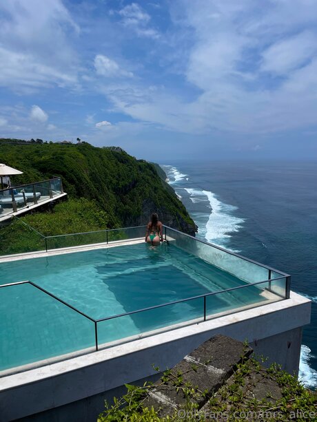 Mrs Alice adult star gallery