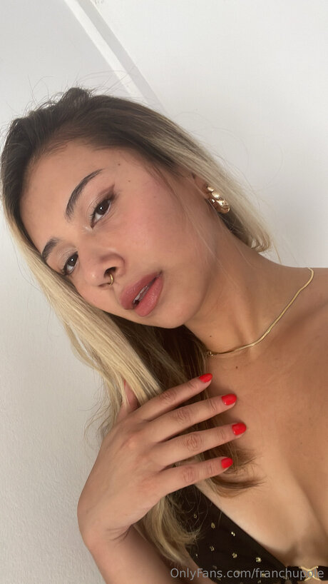 Franchupole pornstar sexy pics