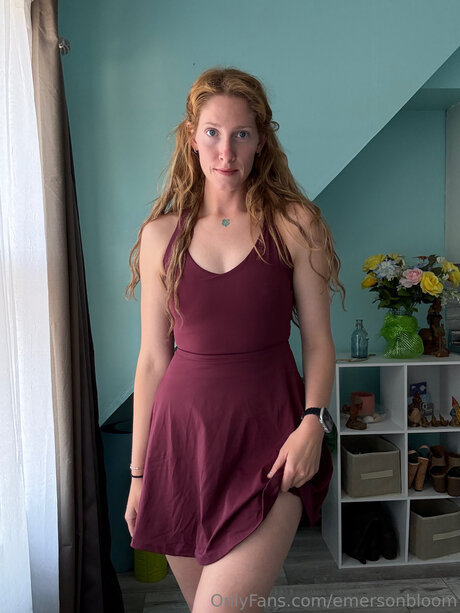 Emersonbloom model sexy galleries