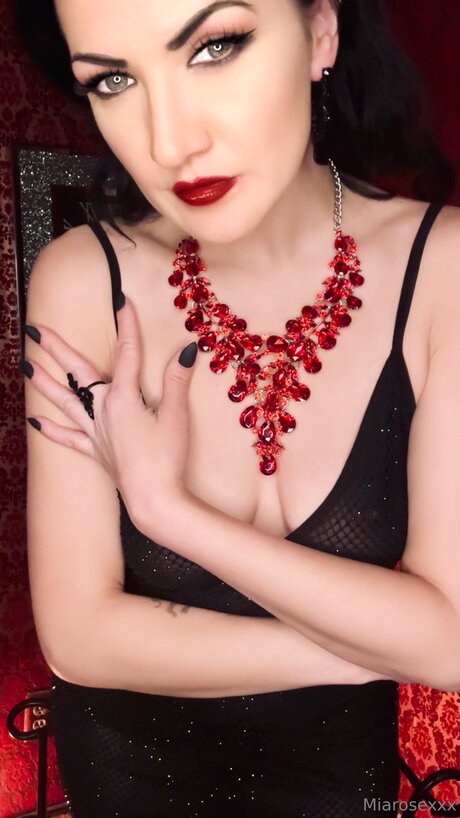 Miarosexxx art star image