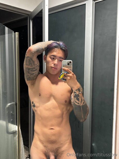 Titusslow model hd pics