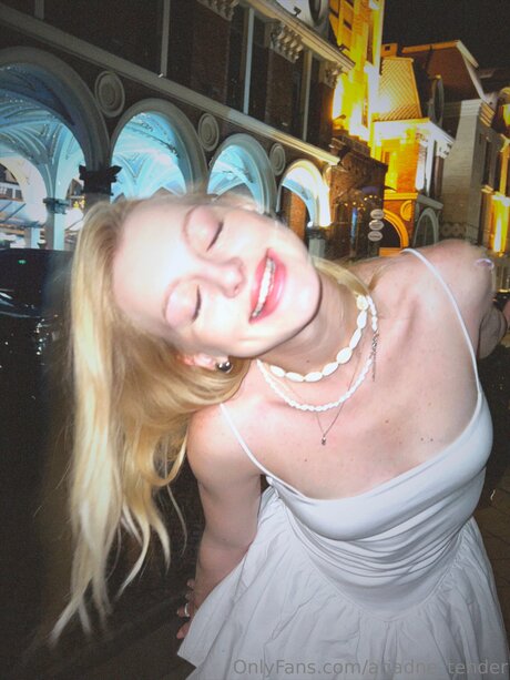 Ariadne Tender star high quality image