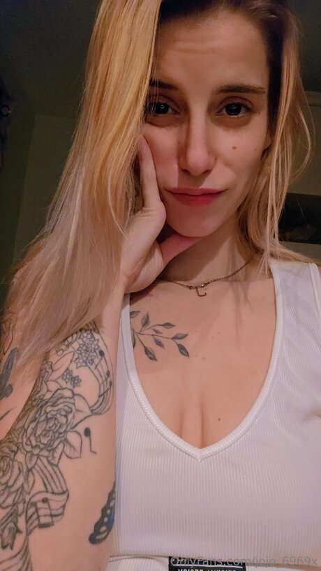 Jojo 6969x xxx star photos