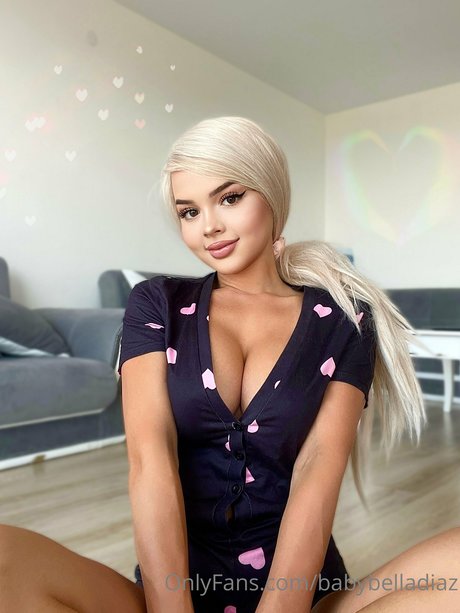 _Isabella Diaz_ star image