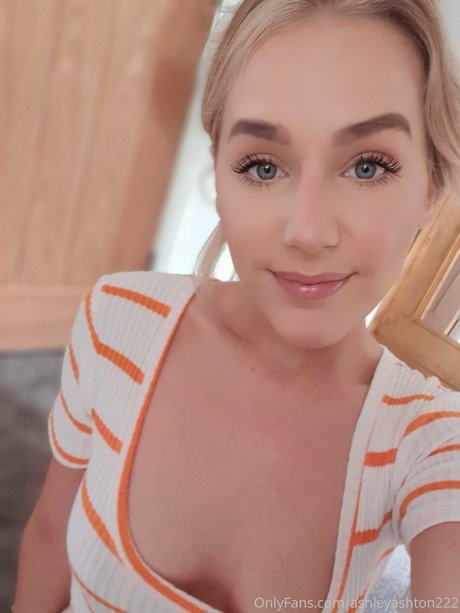 Ashley Ashton star best photo