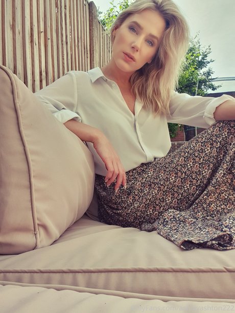 Ashley Ashton model porn images