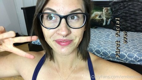 Embereon_ star free pic