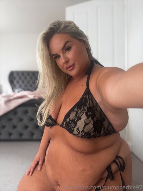 Plumpbarbie97 star erotic img