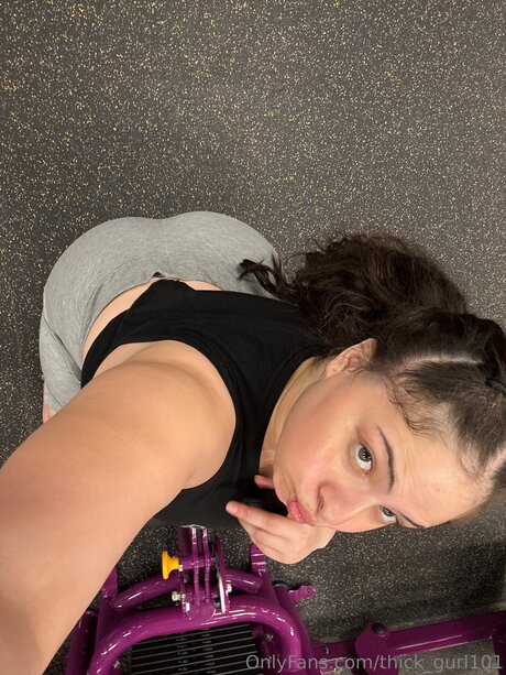 Thick Gurl101 star hd photo