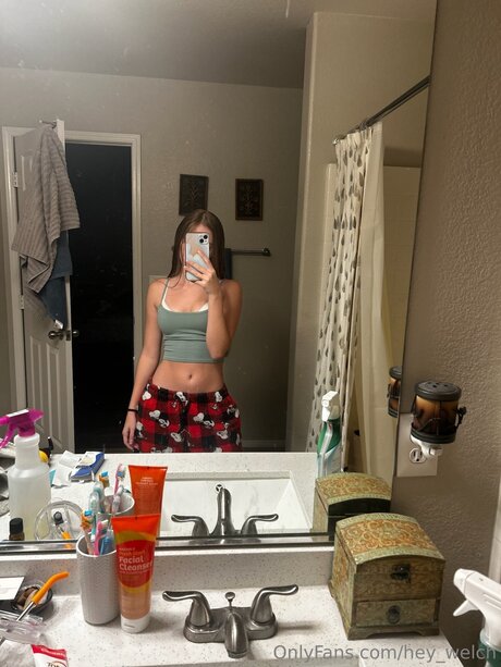 Hey Welch model porn gallery