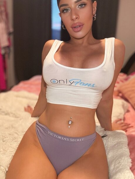 Alexmackxxx beautiful actress photo