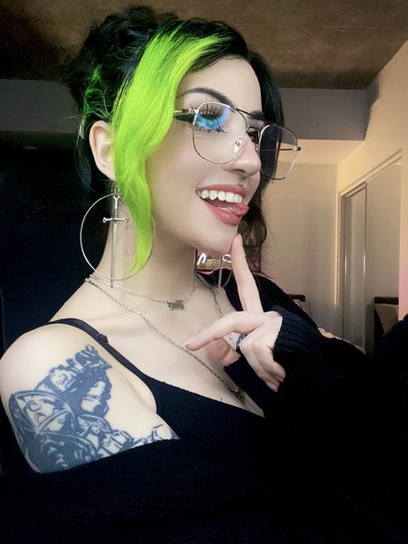 Batz xxx actress galleries