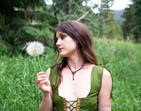 Claire Zeal pornstar beautiful pics