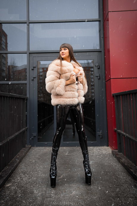 Svetlana Fedorkovich model beautiful photo