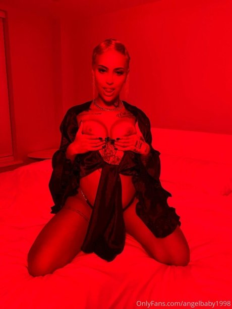 Ava Alita model xxx pics