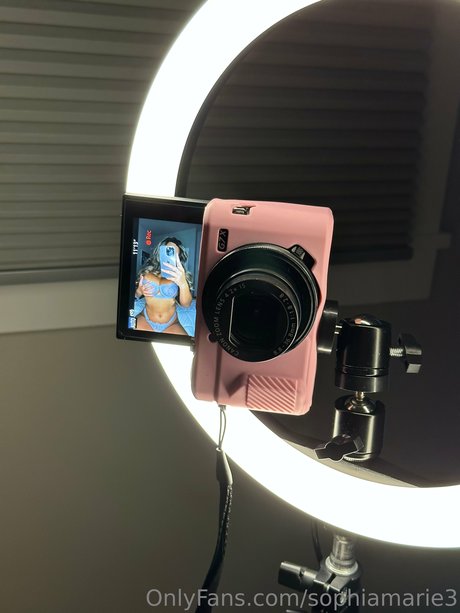 Sophia Malonzo star beautiful archive