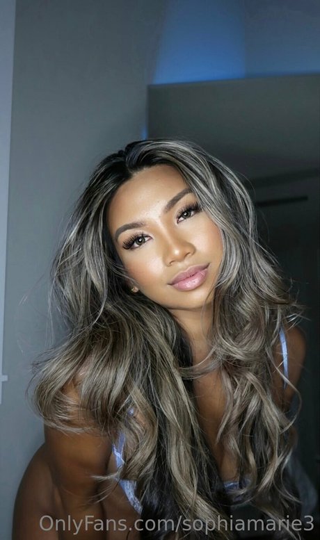 Sophia Malonzo nice model pictures