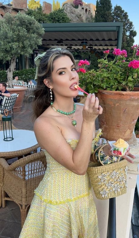 Amanda Cerny xxx pornstar pictures