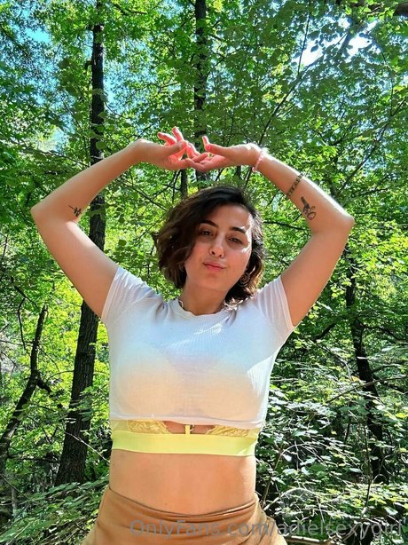 Adiel top actress image