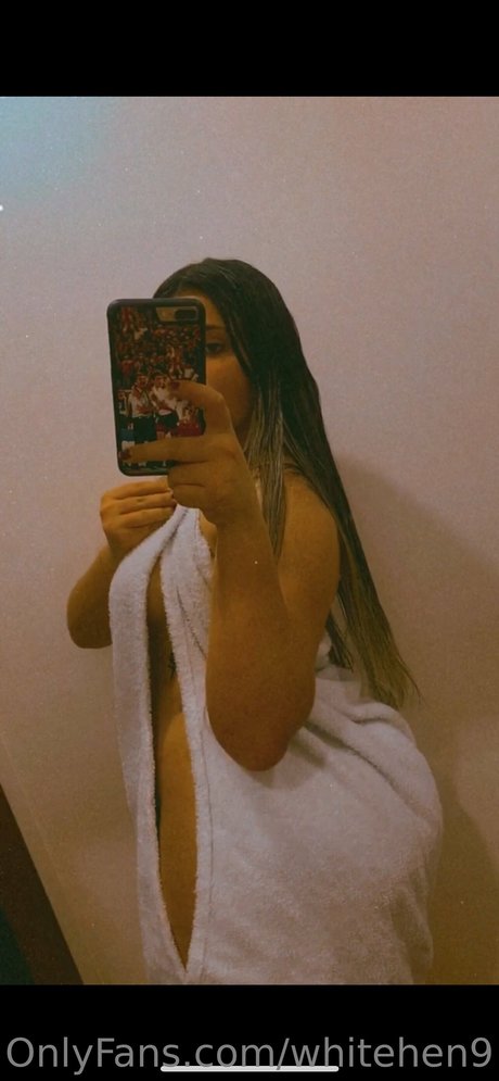 White Hen pornstar top pic