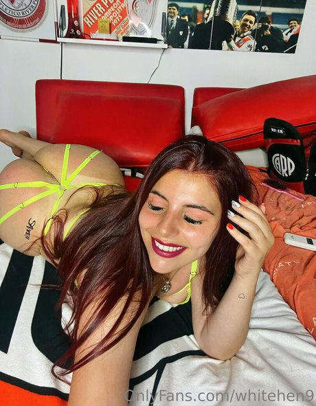 White Hen hd actress gallery