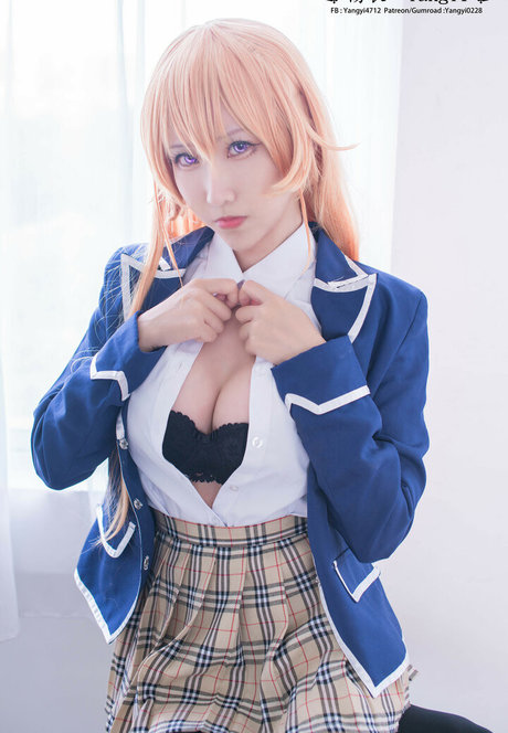 _YangYi sex model galleries